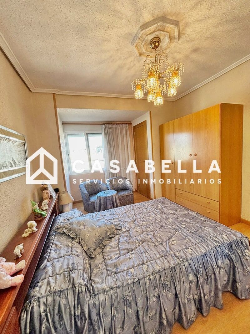 3 soveværelse Lejlighed til salg i Valencia by - € 460.000 (Ref: 9650141)