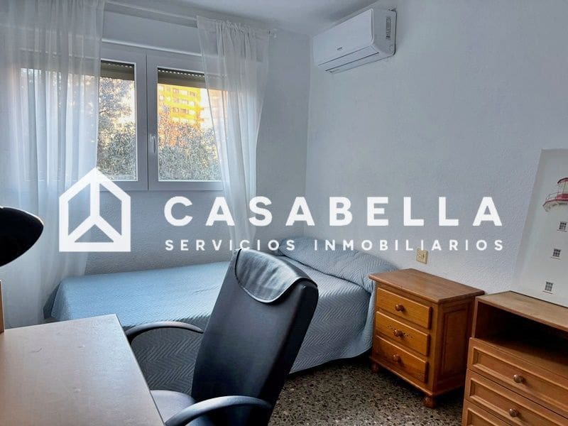 4 Zimmer Wohnung zu vermieten in Valencia Stadt - 1.900 € (Ref: 9650142)