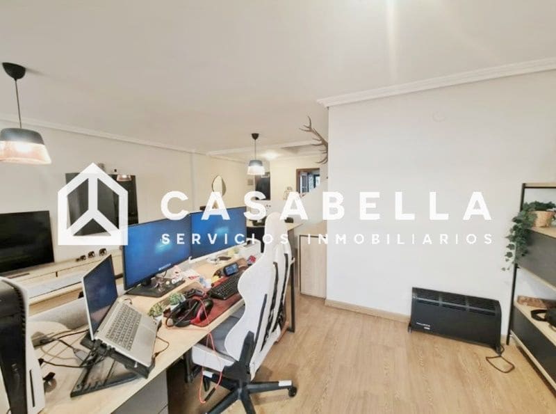 3 bedroom Townhouse for sale in Valencia city with garage - € 380,000 (Ref: 9650143)