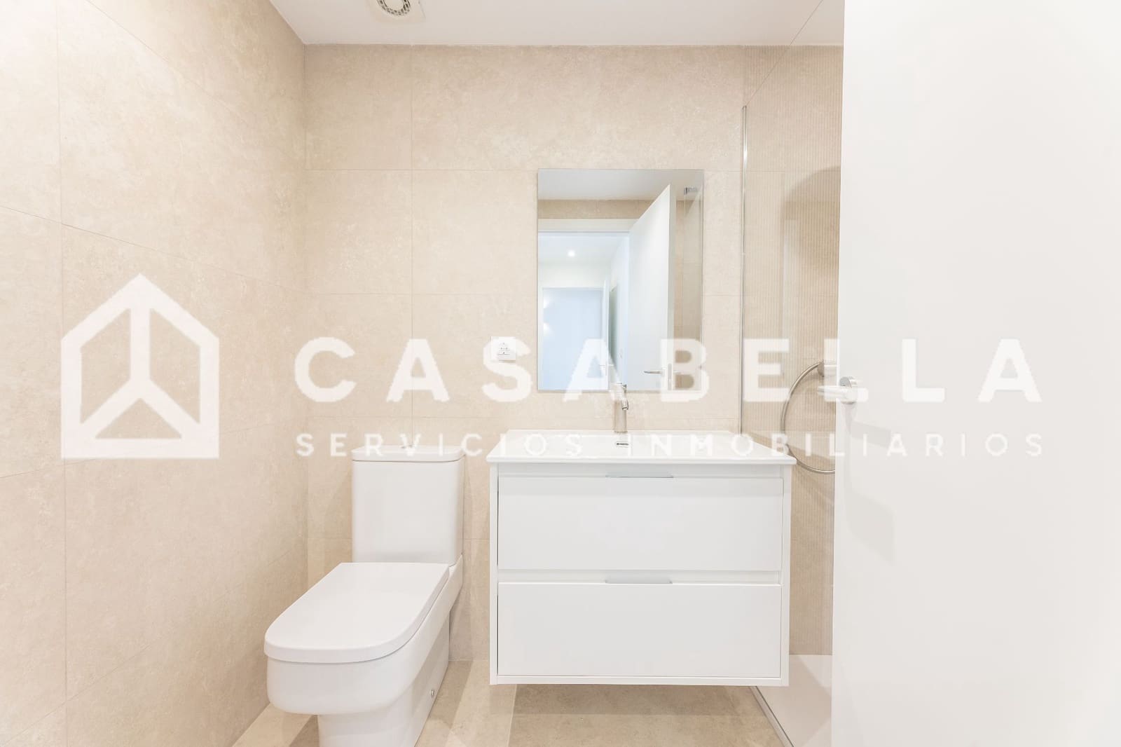 3 sovrum Takvåning att hyra i Valencia stad - 2 700 € (Ref: 9650144)