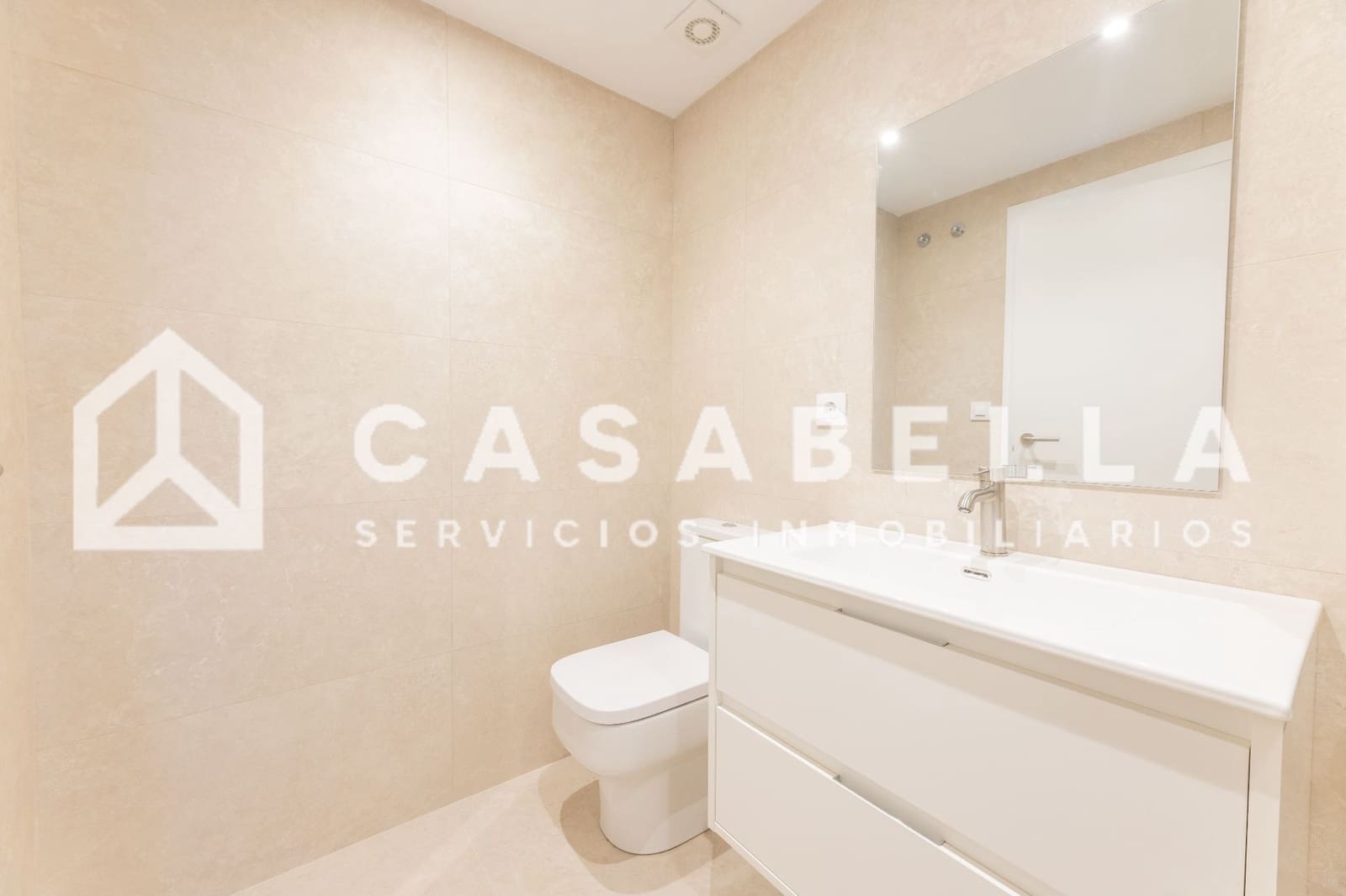 3 sovrum Takvåning att hyra i Valencia stad - 2 700 € (Ref: 9650144)