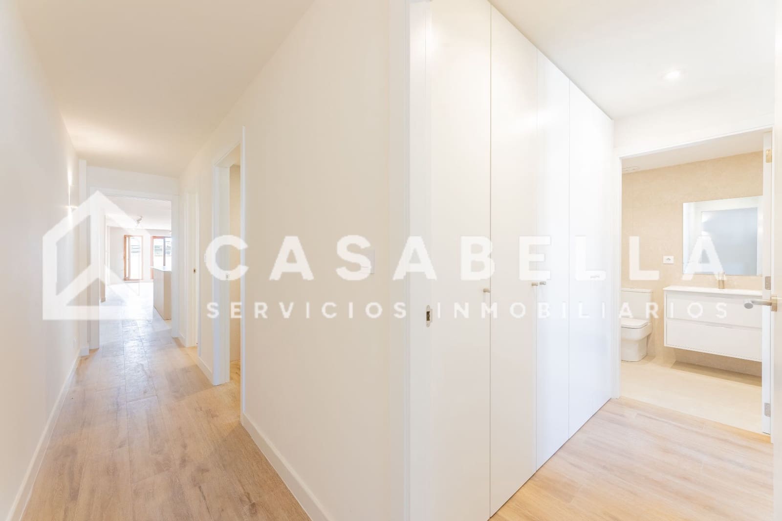 3 sovrum Takvåning att hyra i Valencia stad - 2 700 € (Ref: 9650144)