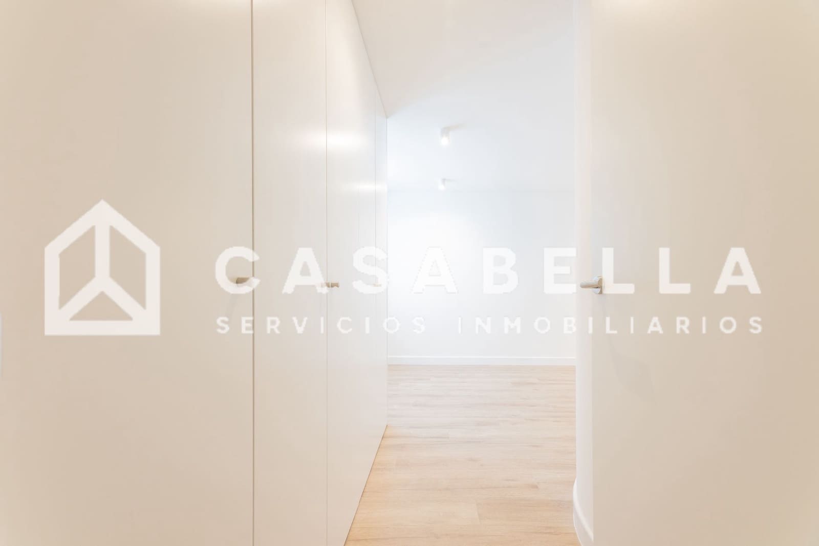 3 sovrum Takvåning att hyra i Valencia stad - 2 700 € (Ref: 9650144)