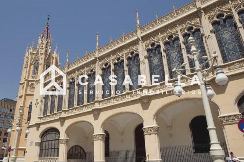 Garage in vendita in Valencia citta - 27.000 € (Rif: 9650146)