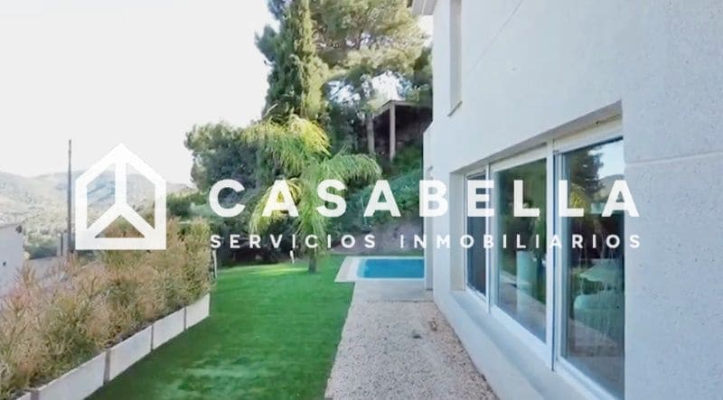 5 slaapkamer Villa te koop in Gilet met zwembad garage - € 795.000 (Ref: 9650148)