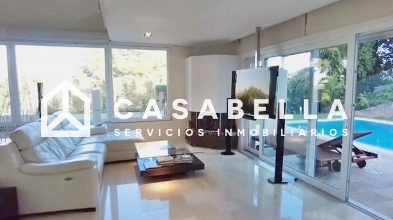 5 slaapkamer Villa te koop in Gilet met zwembad garage - € 795.000 (Ref: 9650148)