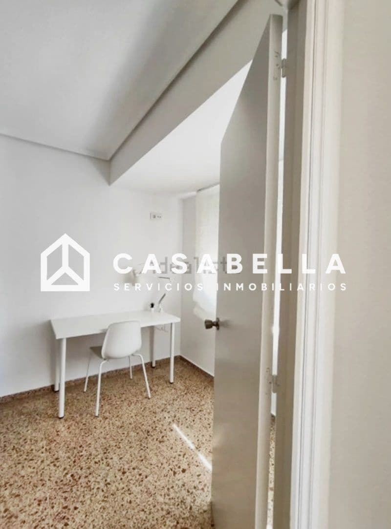 4 soveværelse Lejlighed til salg i Valencia by - € 420.000 (Ref: 9650149)