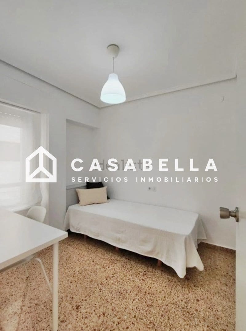 4 soveværelse Lejlighed til salg i Valencia by - € 420.000 (Ref: 9650149)