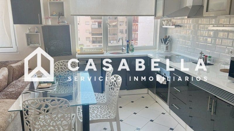 Piso de 3 habitaciones en València ciudad en venta - 260.000 € (Ref: 9650151)