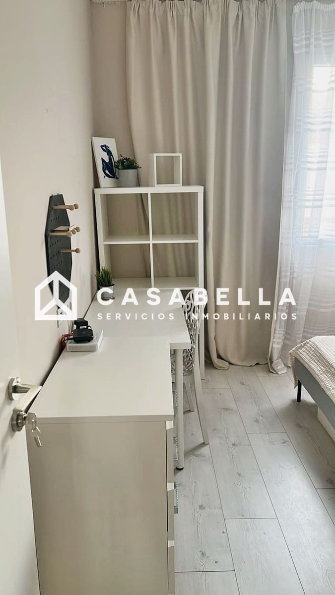 Piso de 3 habitaciones en València ciudad en venta - 260.000 € (Ref: 9650151)