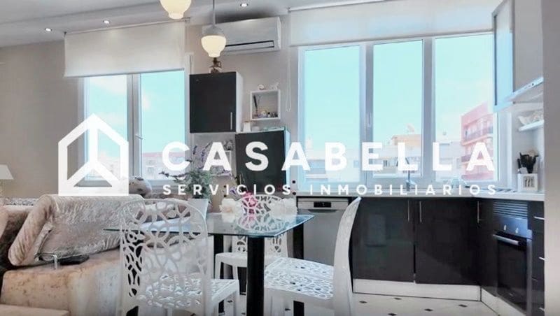 Piso de 3 habitaciones en València ciudad en venta - 260.000 € (Ref: 9650151)