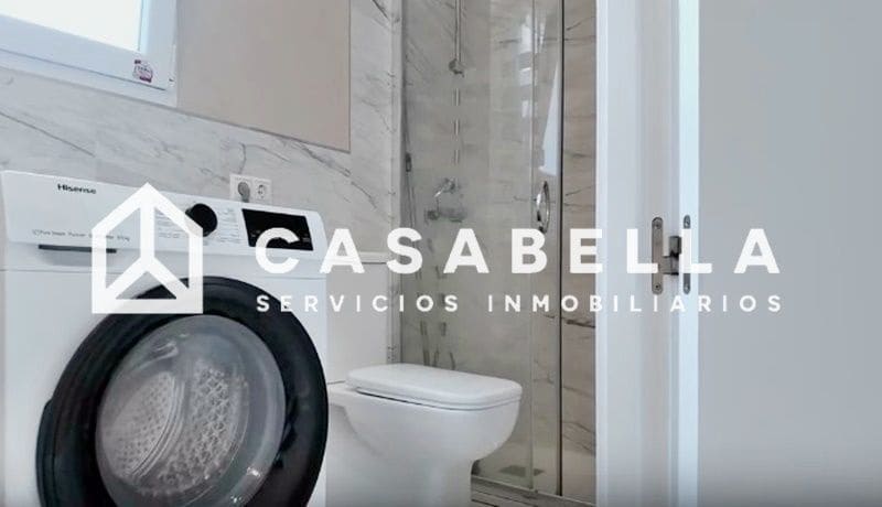 Piso de 3 habitaciones en València ciudad en venta - 260.000 € (Ref: 9650151)