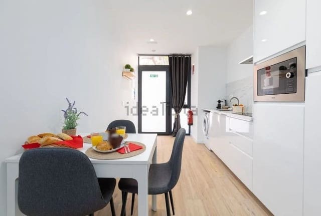 Studio à vendre à Aiora, Valence ville - 220 000 € (Ref: 9650153)