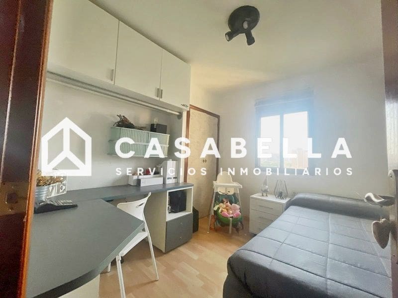 3 makuuhuone Asunto myytävänä paikassa Valencia kaupunki - 285 000 € (Ref: 9650154)