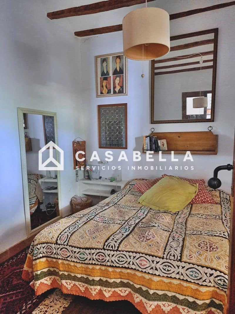 7 sovrum Semi-fristående Villa till salu i Pinet med garage - 210 000 € (Ref: 9650156)