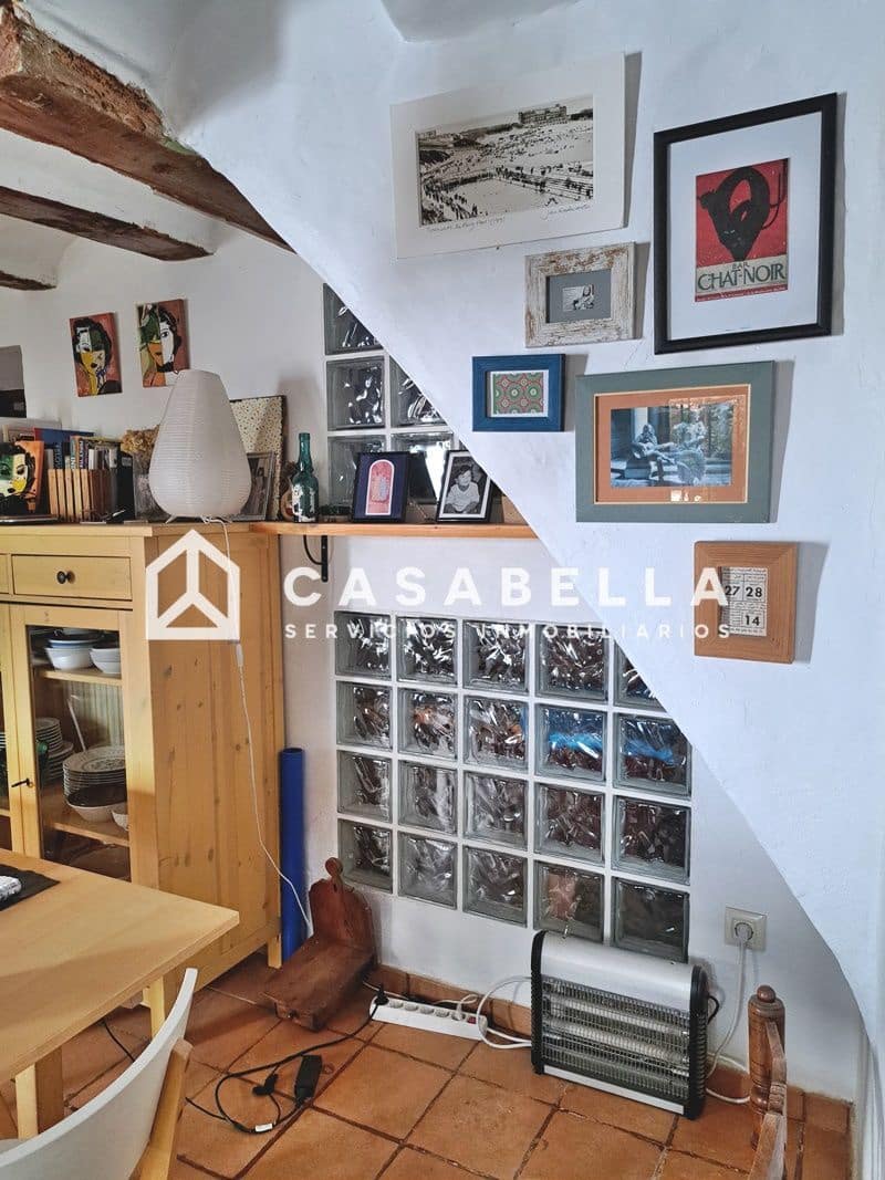 7 sovrum Semi-fristående Villa till salu i Pinet med garage - 210 000 € (Ref: 9650156)