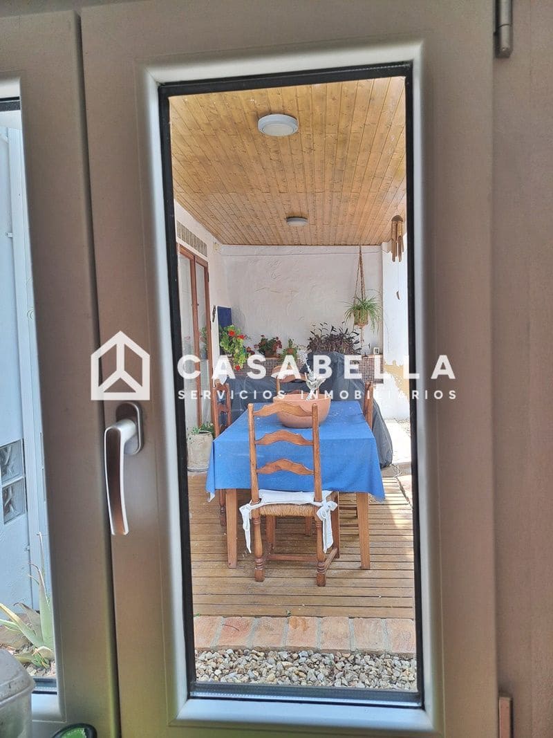 7 sovrum Semi-fristående Villa till salu i Pinet med garage - 210 000 € (Ref: 9650156)