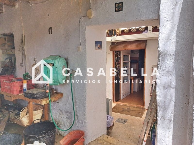 7 sovrum Semi-fristående Villa till salu i Pinet med garage - 210 000 € (Ref: 9650156)