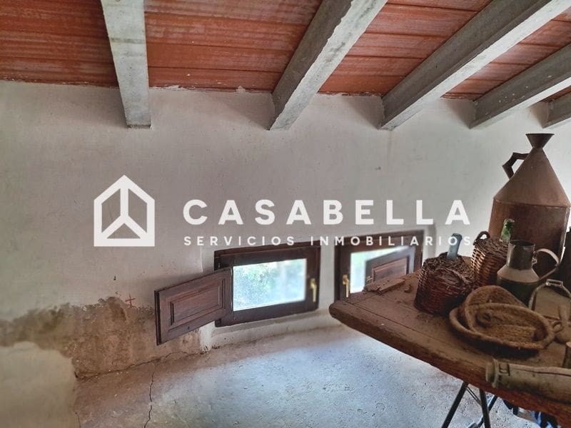 7 sovrum Semi-fristående Villa till salu i Pinet med garage - 210 000 € (Ref: 9650156)