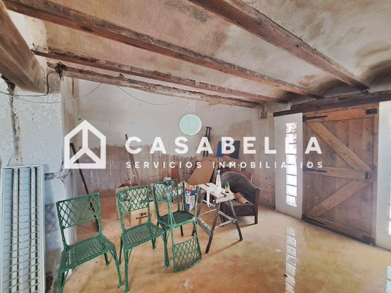 7 sovrum Semi-fristående Villa till salu i Pinet med garage - 210 000 € (Ref: 9650156)