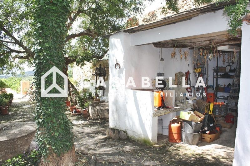 7 sovrum Semi-fristående Villa till salu i Pinet med garage - 210 000 € (Ref: 9650156)