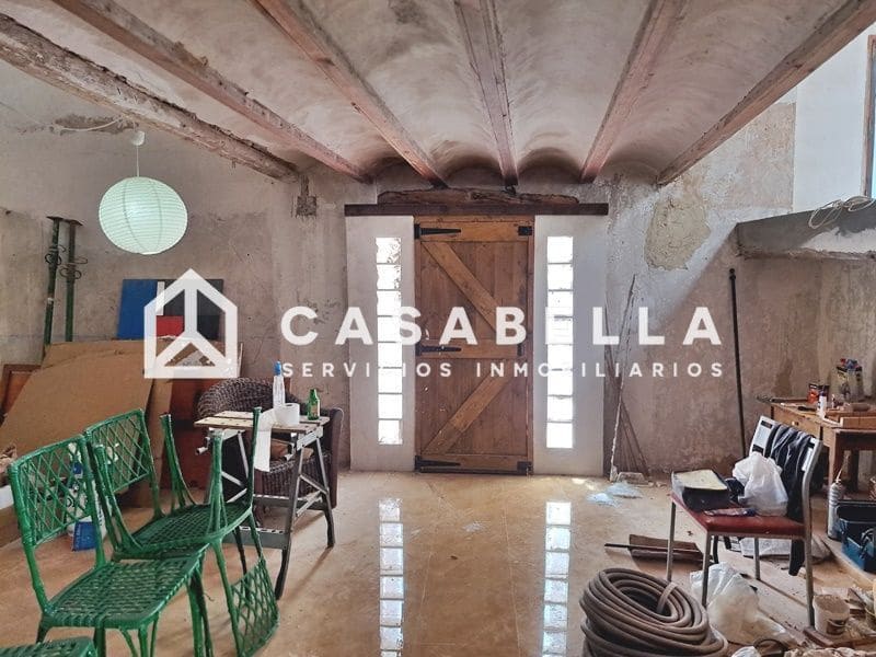 7 sovrum Semi-fristående Villa till salu i Pinet med garage - 210 000 € (Ref: 9650156)