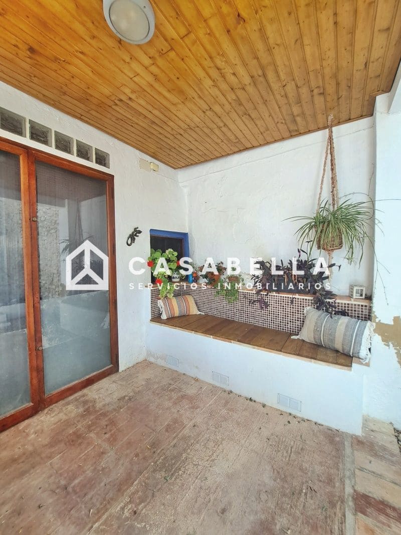 7 sovrum Semi-fristående Villa till salu i Pinet med garage - 210 000 € (Ref: 9650156)