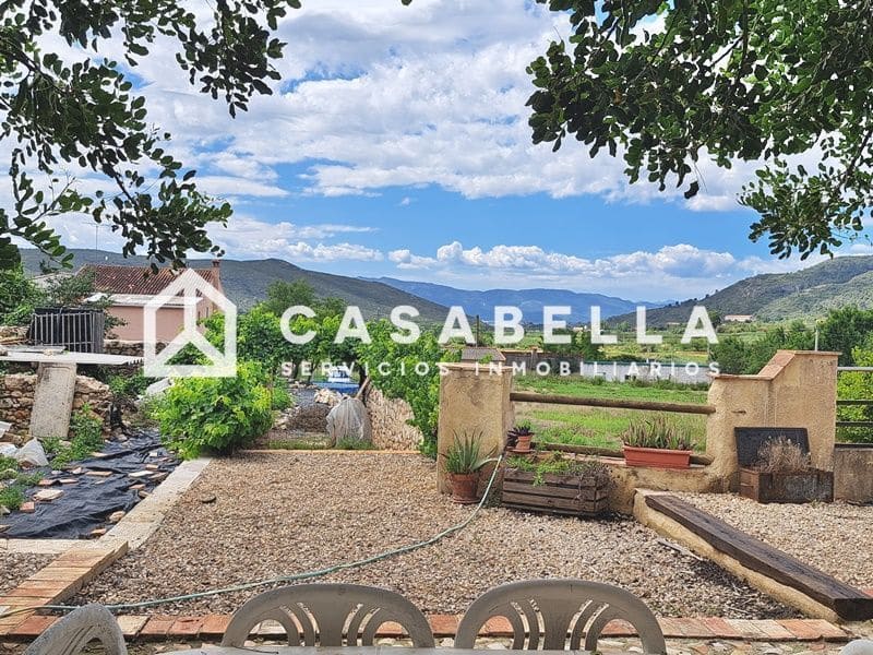 7 sovrum Semi-fristående Villa till salu i Pinet med garage - 210 000 € (Ref: 9650156)