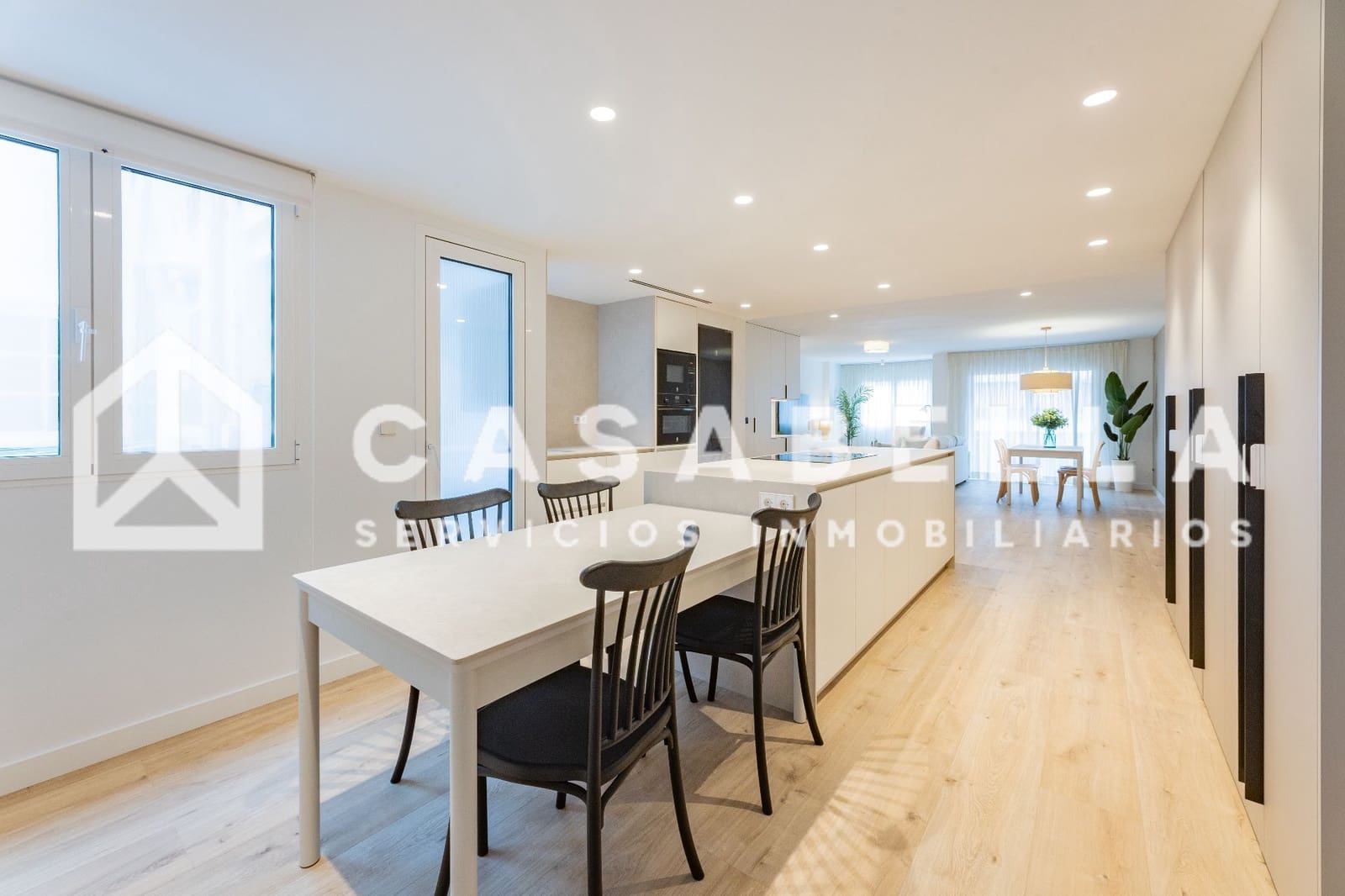 4 soverom Leilighet til leie i Valencia by med garasje - € 2 800 (Ref: 9650160)