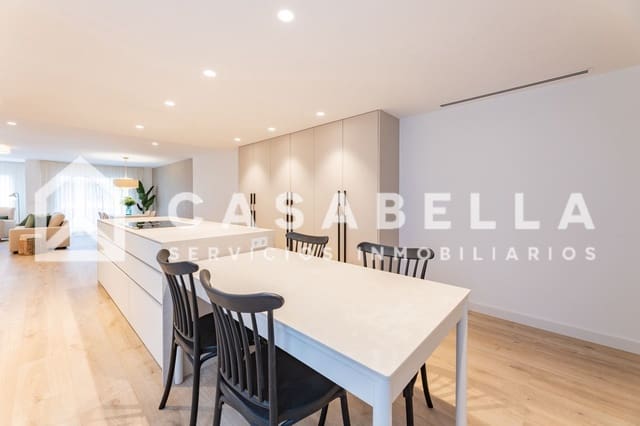 Piso de 4 habitaciones en Exposicio, València ciudad en alquiler con garaje - 2.800 € (Ref: 9650160)