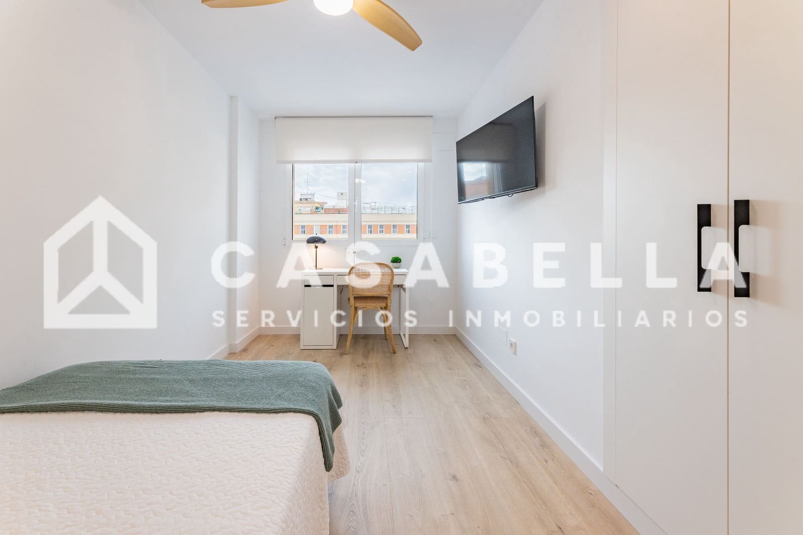 4 soverom Leilighet til leie i Valencia by med garasje - € 2 800 (Ref: 9650160)