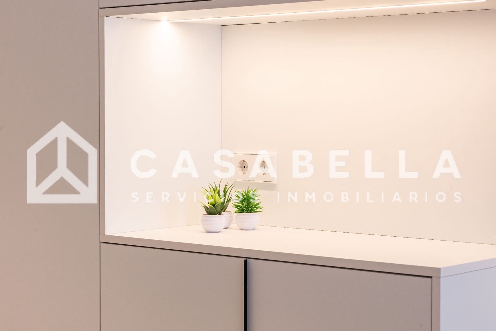 4 soverom Leilighet til leie i Valencia by med garasje - € 2 800 (Ref: 9650160)