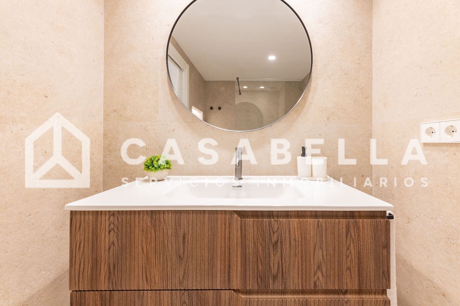 4 soverom Leilighet til leie i Valencia by med garasje - € 2 800 (Ref: 9650160)