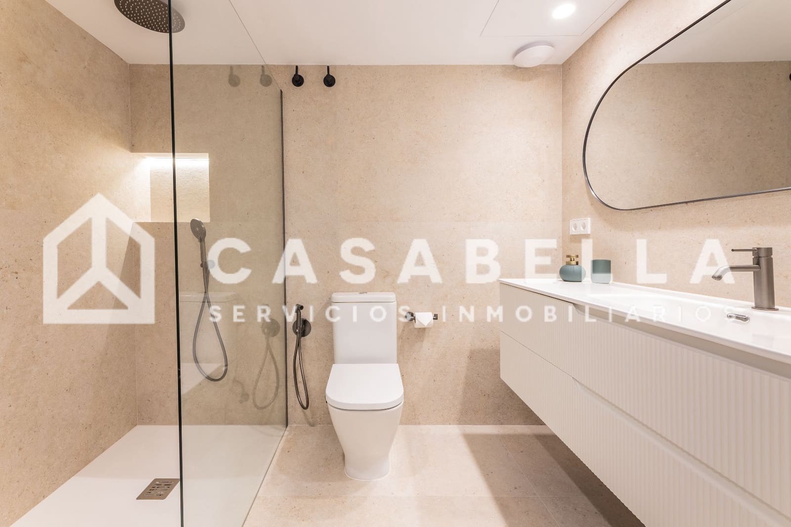 4 soverom Leilighet til leie i Valencia by med garasje - € 2 800 (Ref: 9650160)