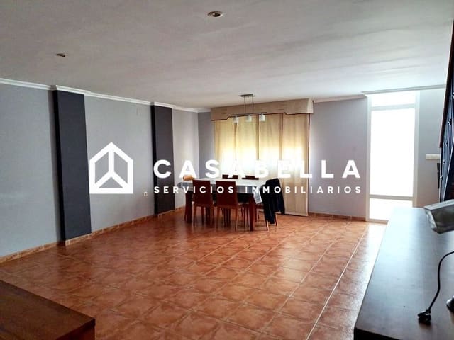 4 slaapkamer Halfvrijstaande villa te koop in Gilet met zwembad garage - € 289.900 (Ref: 9650165)