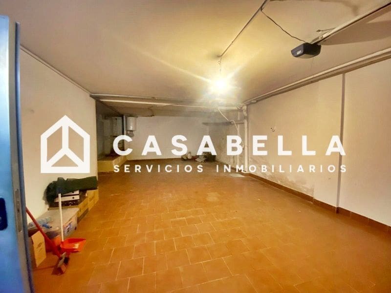 4 slaapkamer Halfvrijstaande villa te koop in Gilet met zwembad garage - € 289.900 (Ref: 9650165)