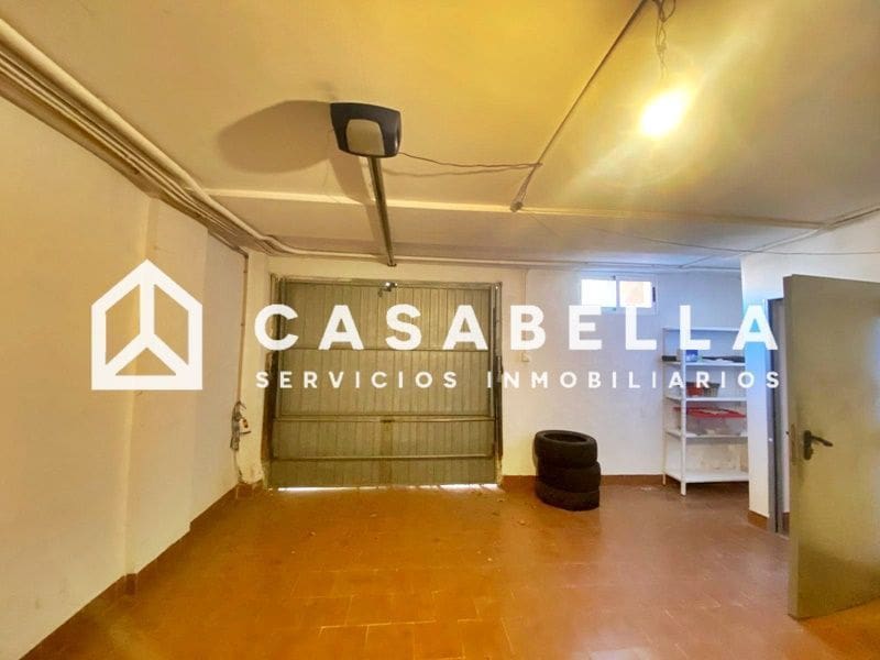 4 slaapkamer Halfvrijstaande villa te koop in Gilet met zwembad garage - € 289.900 (Ref: 9650165)