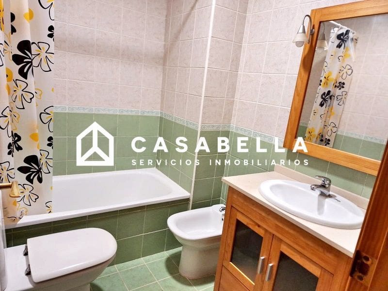 4 slaapkamer Halfvrijstaande villa te koop in Gilet met zwembad garage - € 289.900 (Ref: 9650165)