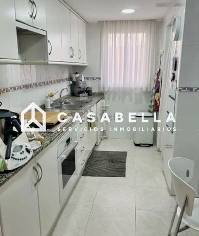 3 bedroom Flat for sale in Mestalla, Valencia city with garage - € 590,000 (Ref: 9650166)