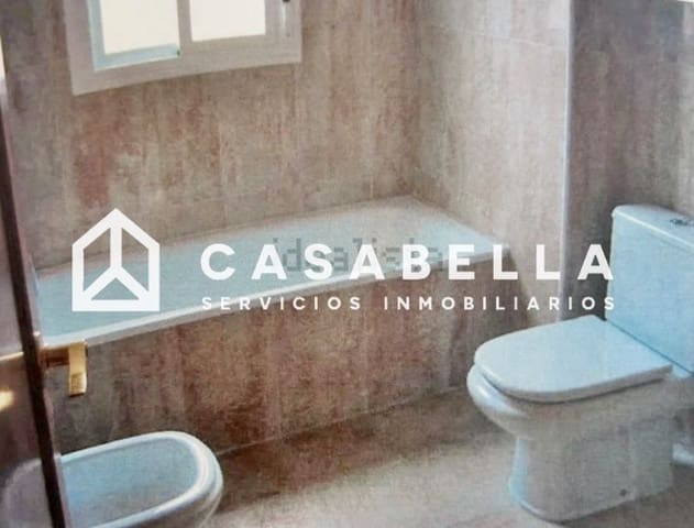 3 bedroom Flat for sale in Mestalla, Valencia city with garage - € 590,000 (Ref: 9650166)