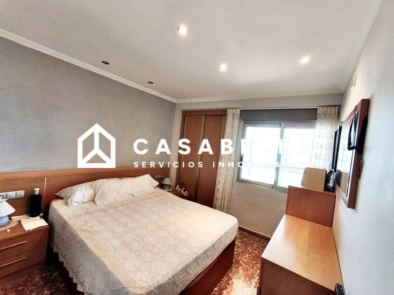 Piso de 3 habitaciones en El Perellonet en venta con garaje - 215.000 € (Ref: 9650167)