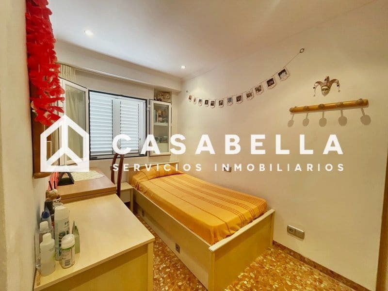 3 bedroom Flat for sale in El Perellonet with garage - € 215,000 (Ref: 9650167)