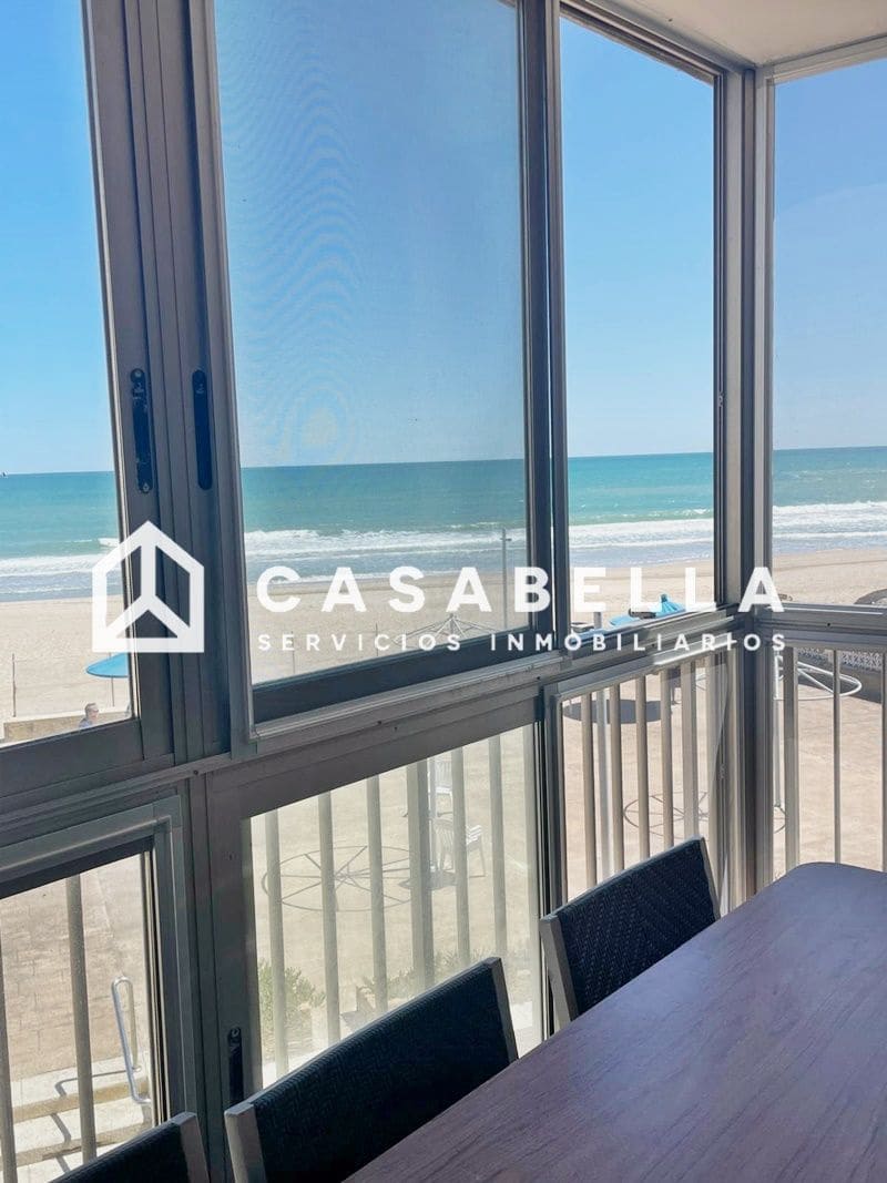 3 bedroom Flat for sale in El Perellonet with garage - € 215,000 (Ref: 9650167)