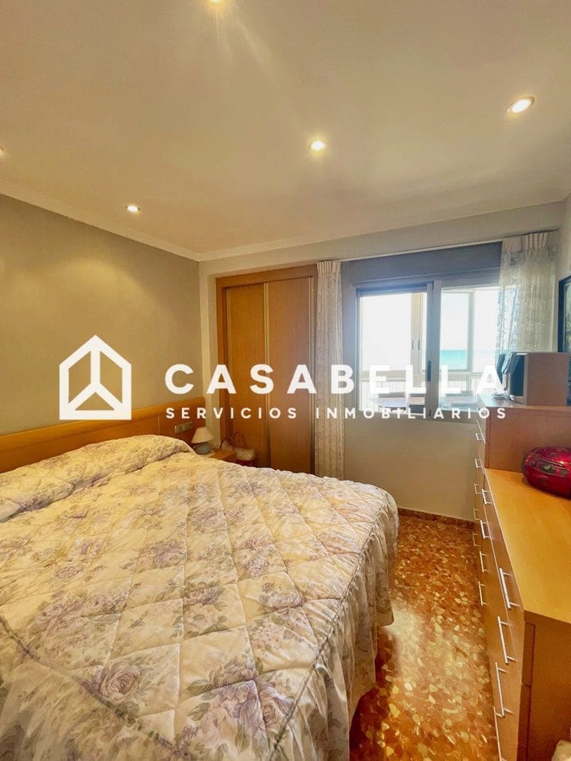 3 bedroom Flat for sale in El Perellonet with garage - € 215,000 (Ref: 9650167)