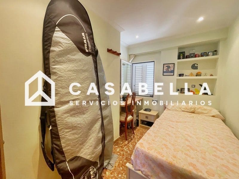 3 bedroom Flat for sale in El Perellonet with garage - € 215,000 (Ref: 9650167)