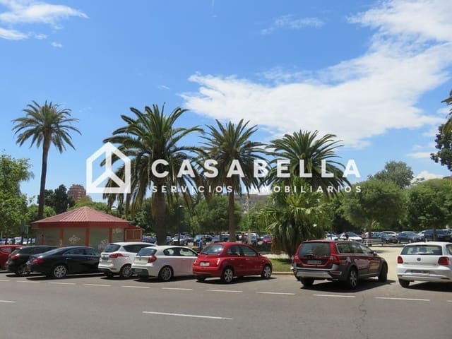 Kommersiell att hyra i Mestalla, Valencia stad - 4 500 € (Ref: 9650170)