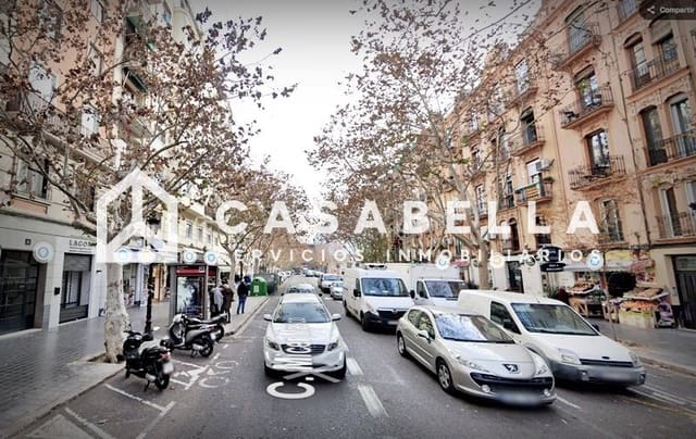 Garage till salu i Exposicio, Valencia stad - 28 000 € (Ref: 9650171)