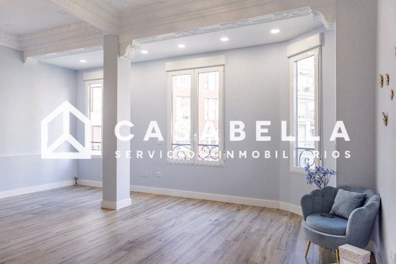 3 slaapkamer Flat te koop in Valencia stad - € 840.000 (Ref: 9650172)