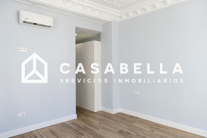 3 slaapkamer Flat te koop in Valencia stad - € 840.000 (Ref: 9650172)