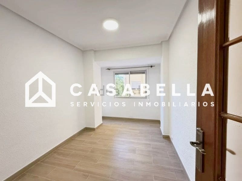 3 slaapkamer Flat te huur in Valencia stad - € 1.300 (Ref: 9650178)